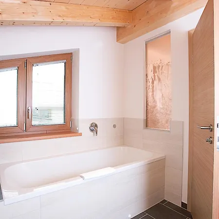 Haus Kristall Inkl Der Super Sommer Card Im Sommer 2025