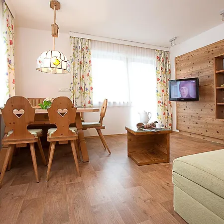 Haus Kristall Inkl Der Super Sommer Card Im Sommer 2025 Апартаменты *