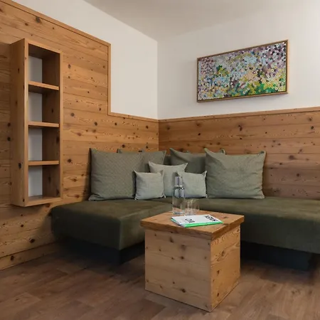 Haus Kristall Inkl Der Super Sommer Card Im Sommer 2026 Apartmán Serfaus