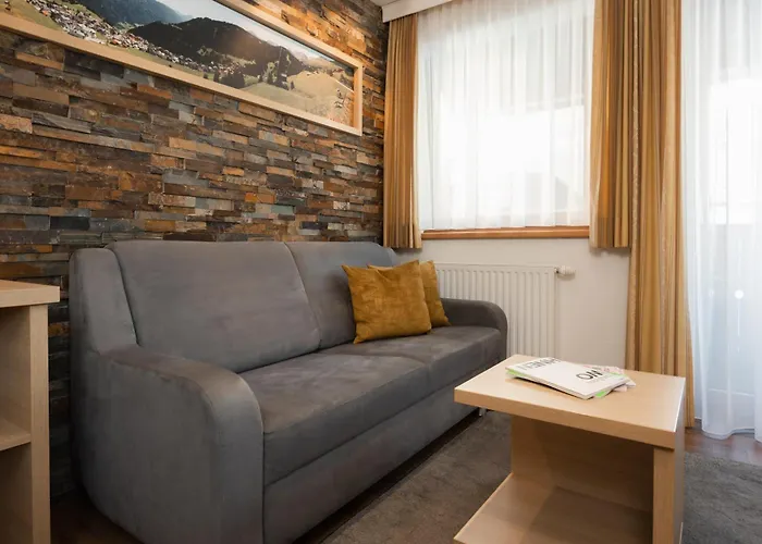 公寓 Haus Kristall Inkl Der Super Sommer Card Im Sommer 2026 瑟弗浩斯